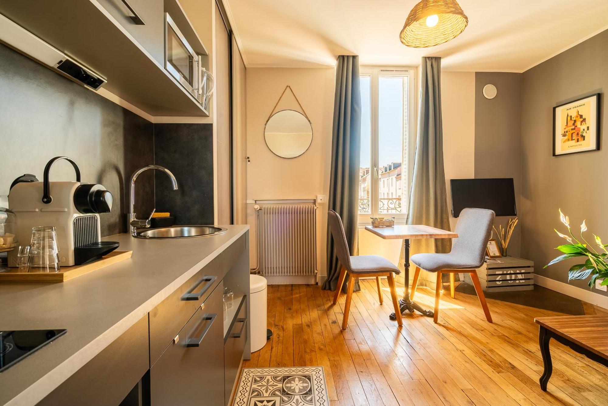 Dupain & Dubeurre Appart'Hotel - Parking En Supp Limoges Esterno foto