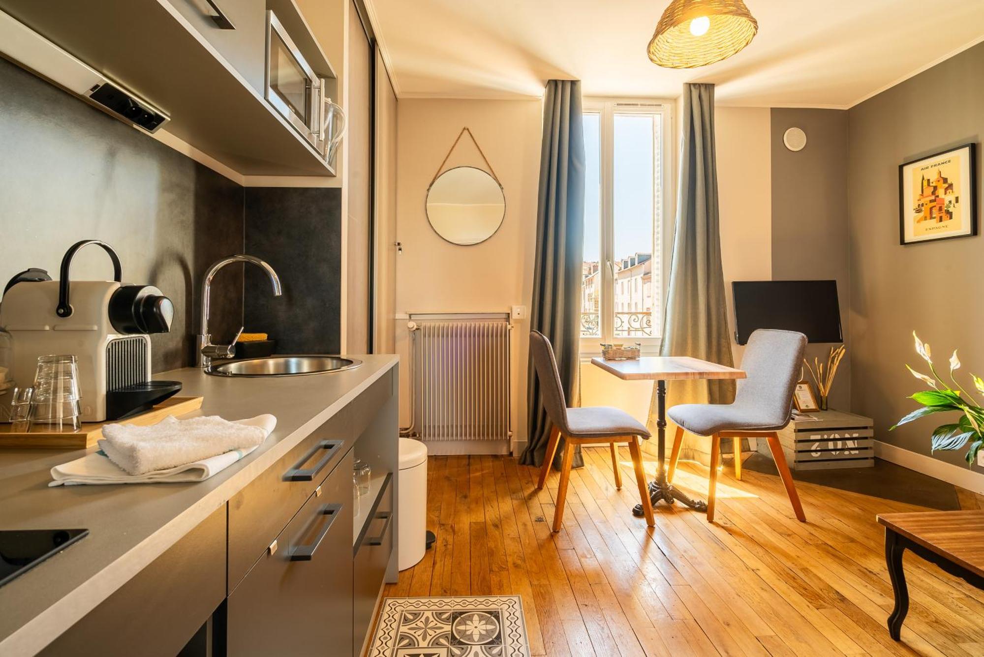 Dupain & Dubeurre Appart'Hotel - Parking En Supp Limoges Esterno foto