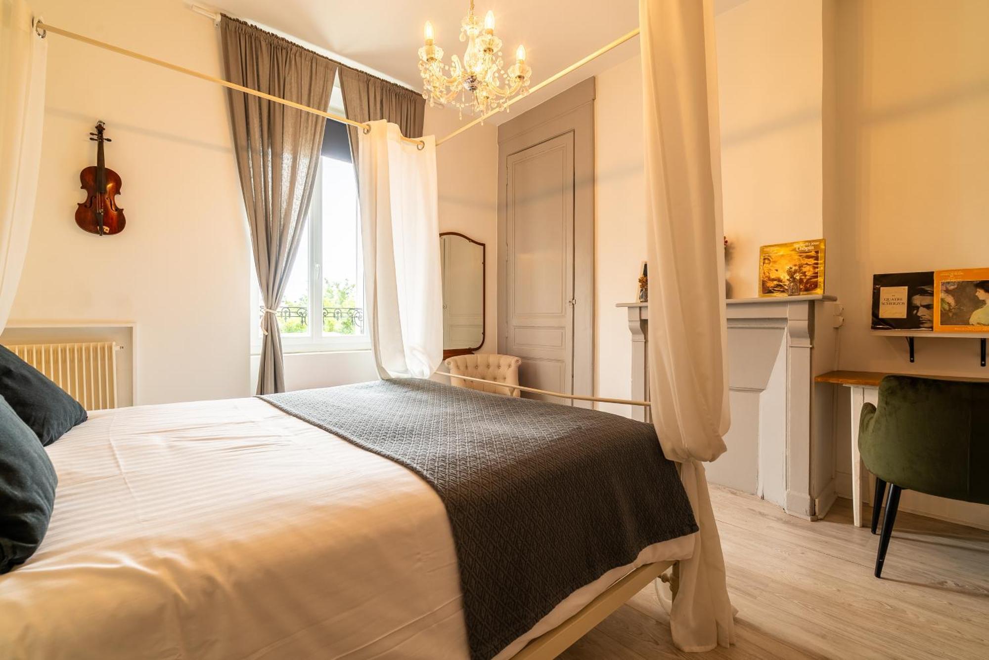 Dupain & Dubeurre Appart'Hotel - Parking En Supp Limoges Esterno foto